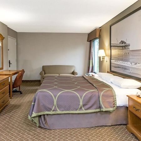 Super 8 By Wyndham Orangeburg Hotel Exterior foto